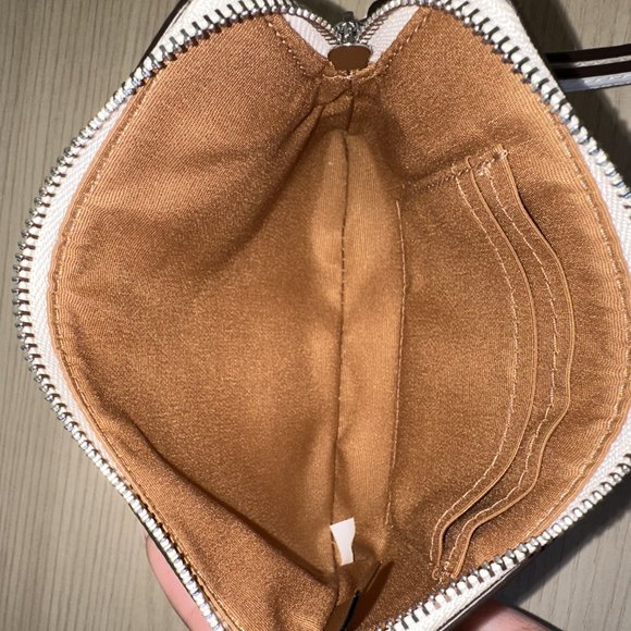 Coach City Tote with Houndstooth Print & Wristlet Set SV/Cream/Black NWT Women - Picture 9 of 10